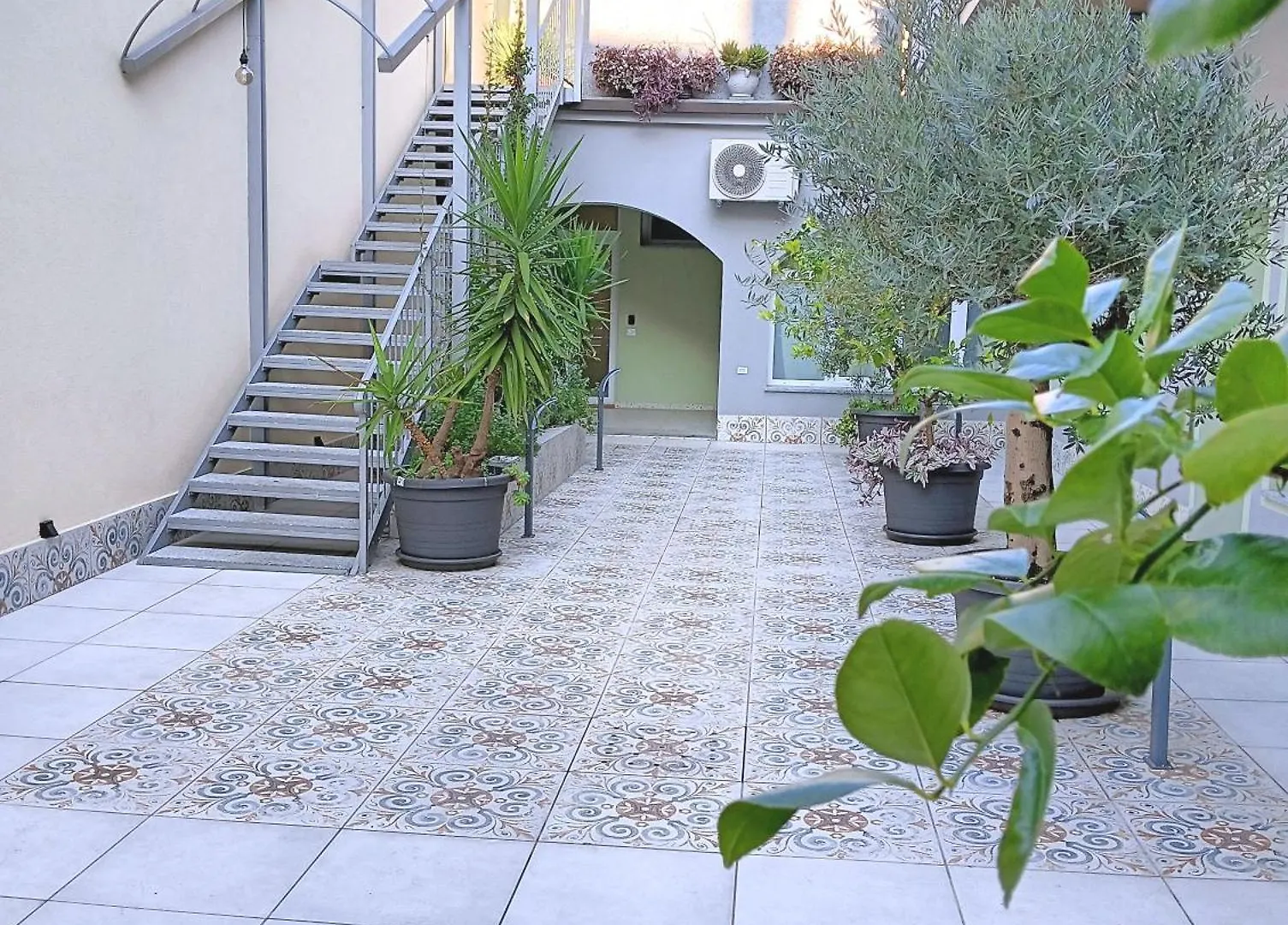Il Giardino Degli Ulivi P1 Apartment Lissone Italy