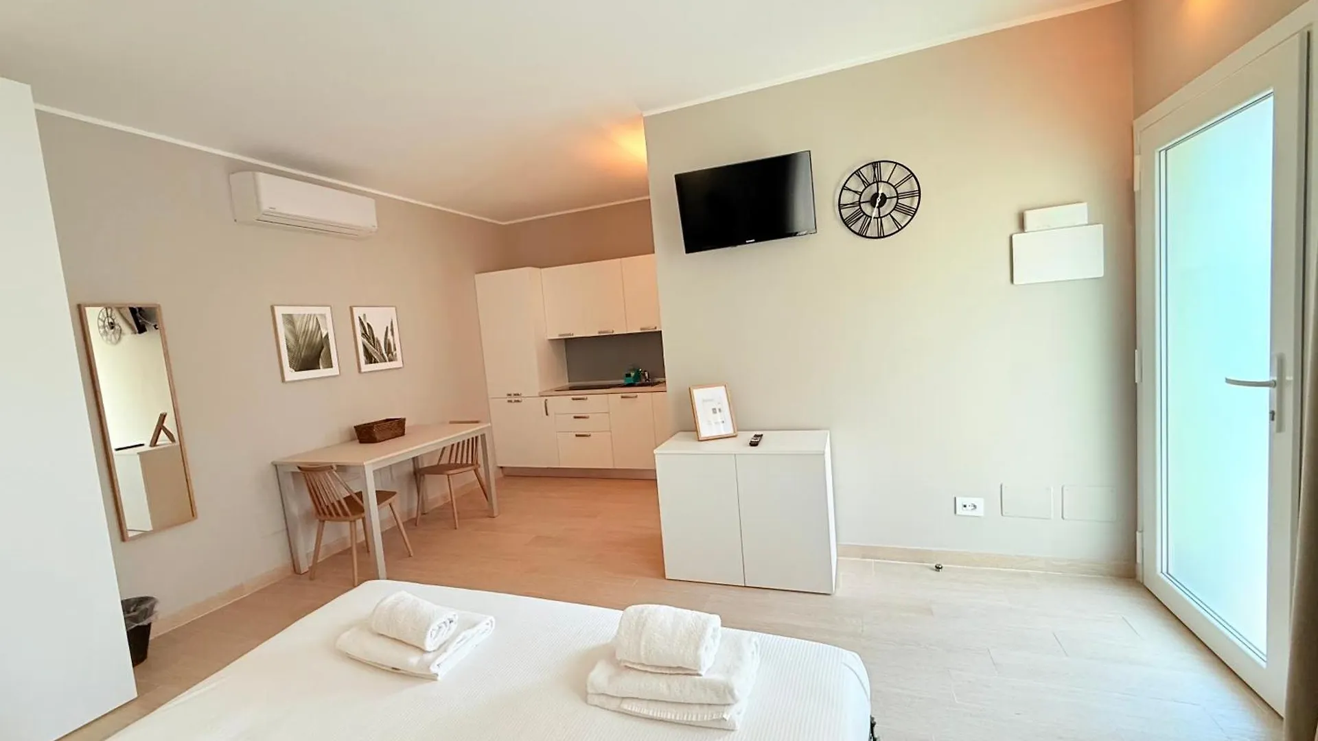 Il Giardino Degli Ulivi P1 Apartment Lissone 0*,  Italy