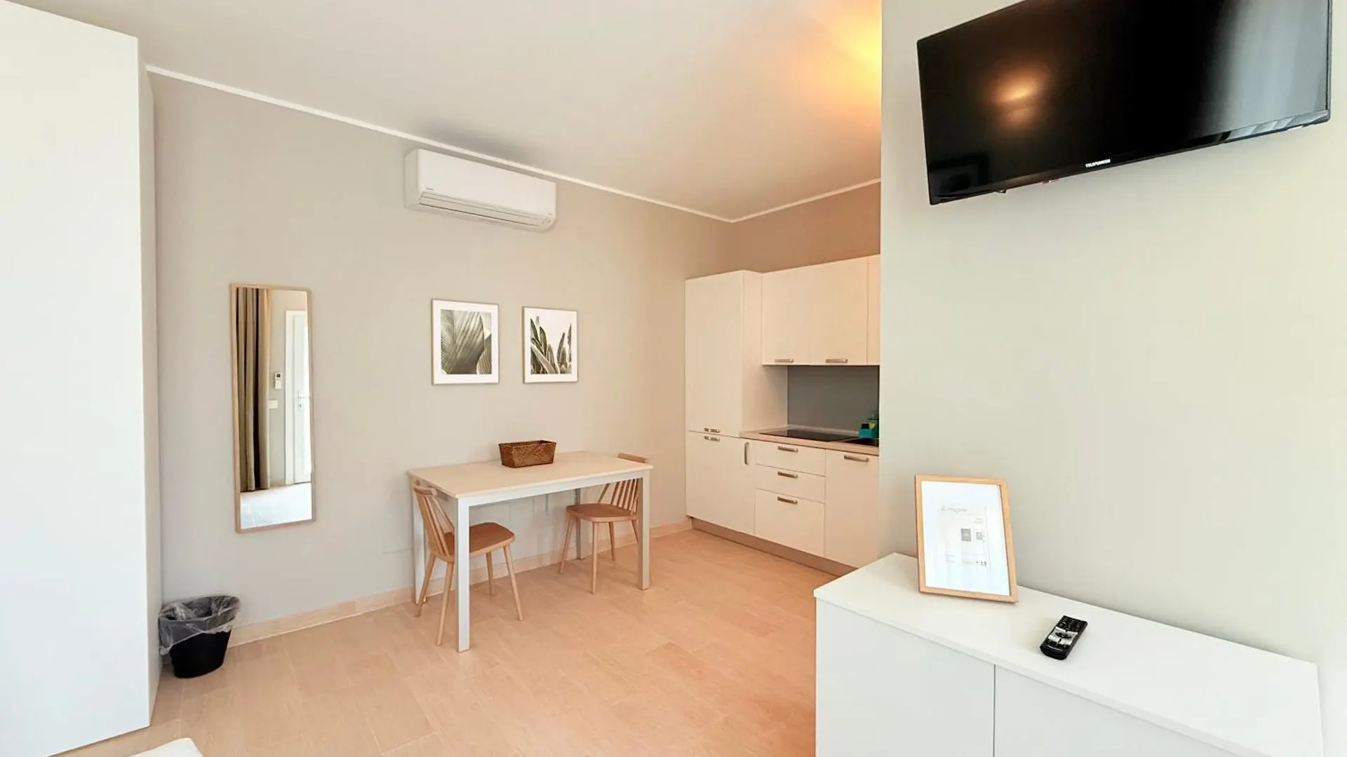 Il Giardino Degli Ulivi P1 Apartment Lissone 0*,  Italy